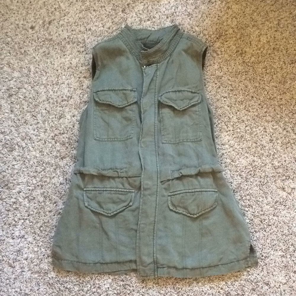 Army green vest